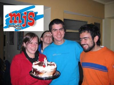 20070317225517-cumple.jpg